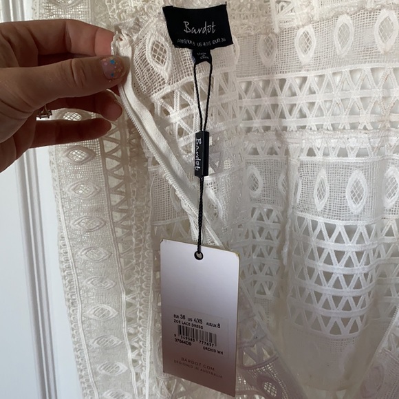 Bardot Zoe Lace Dress - Picture 7 of 8